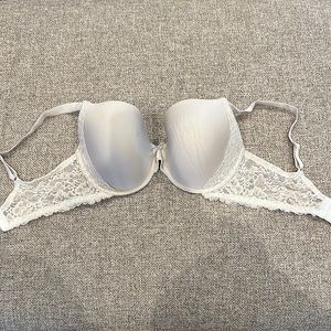Victoria’s Secret Dream Angels Bra size 36DD